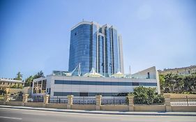 Golden Coast Hotel